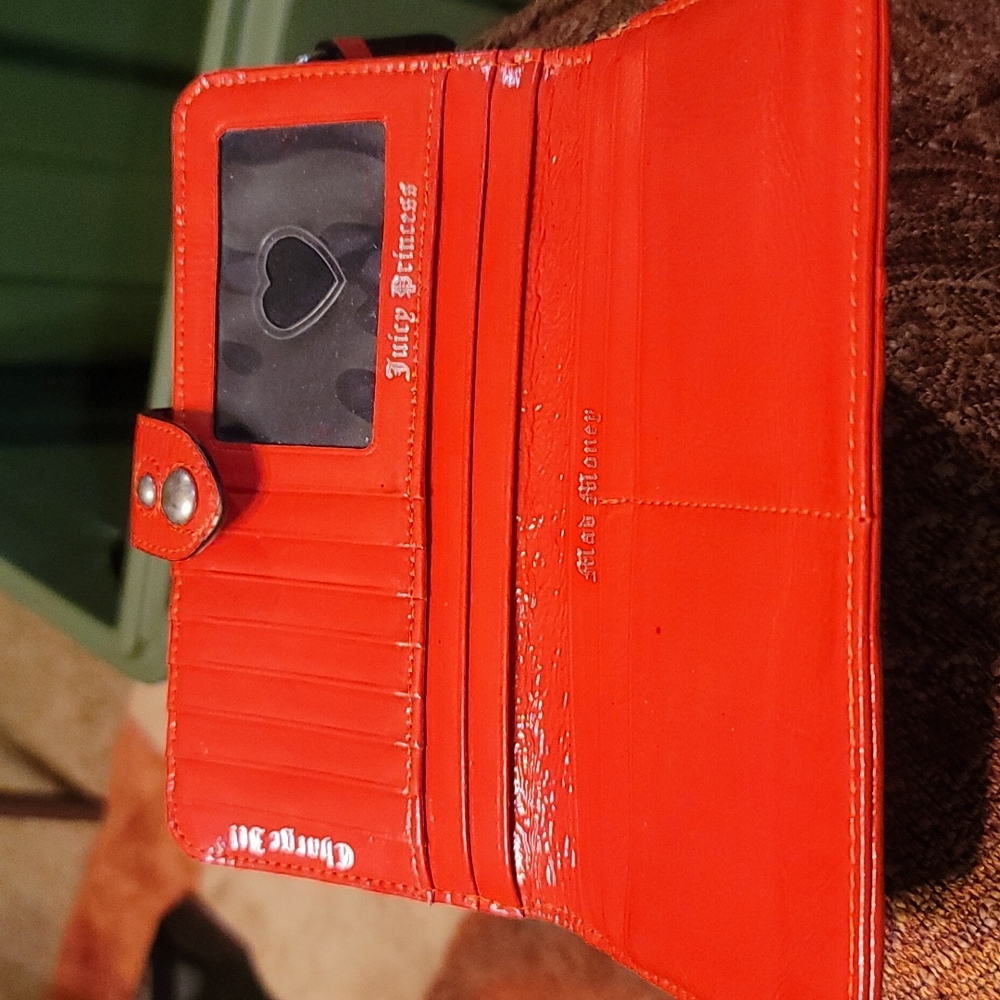 Wallet - Picture 2 of 7